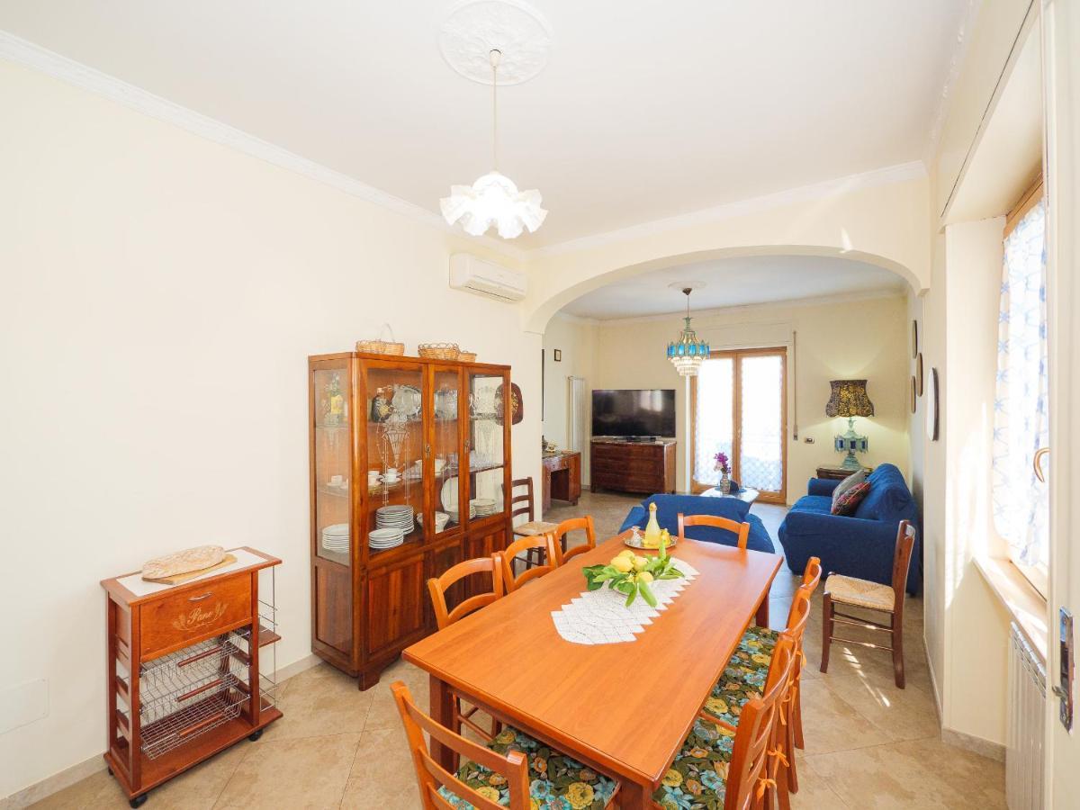 Aranci Apt 67 - Sorrento Centre And Vesuvius View Екстер'єр фото