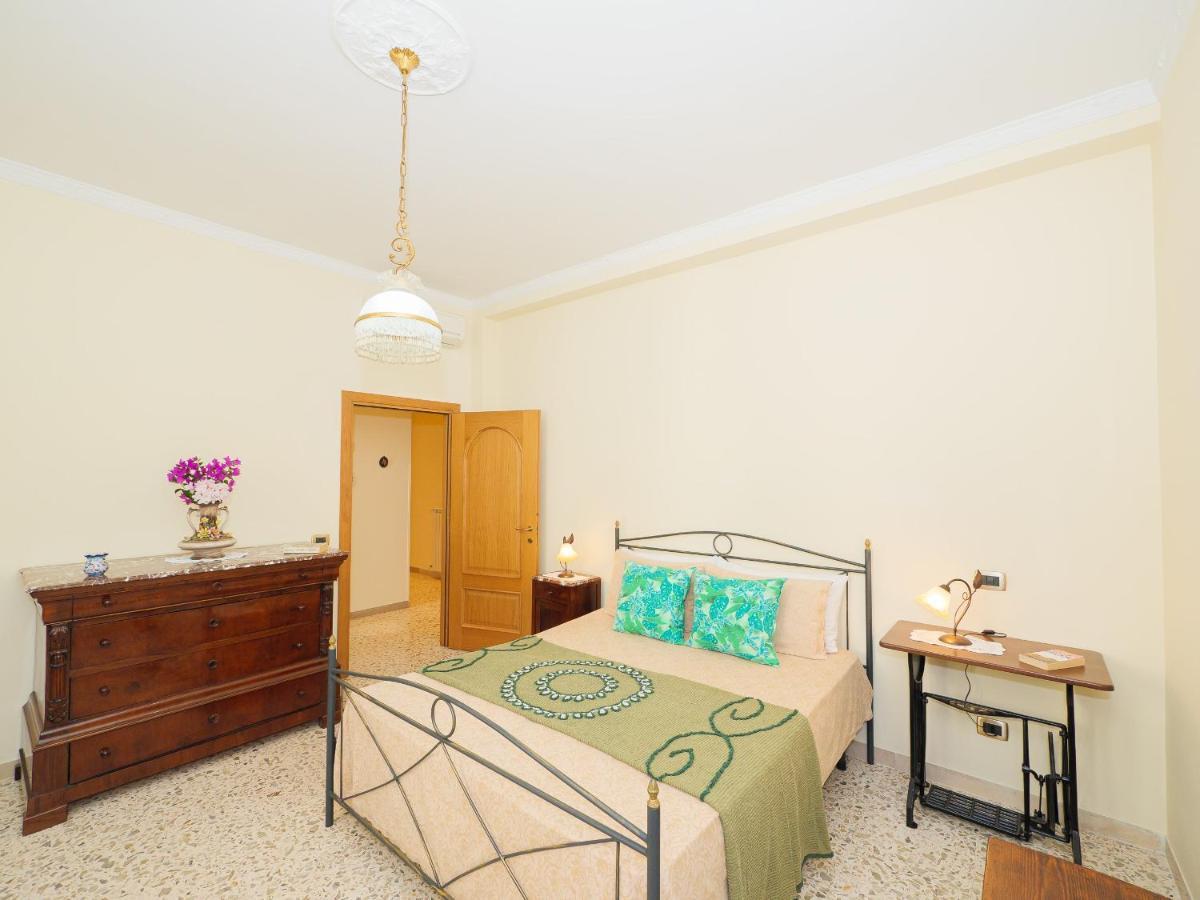 Aranci Apt 67 - Sorrento Centre And Vesuvius View Екстер'єр фото